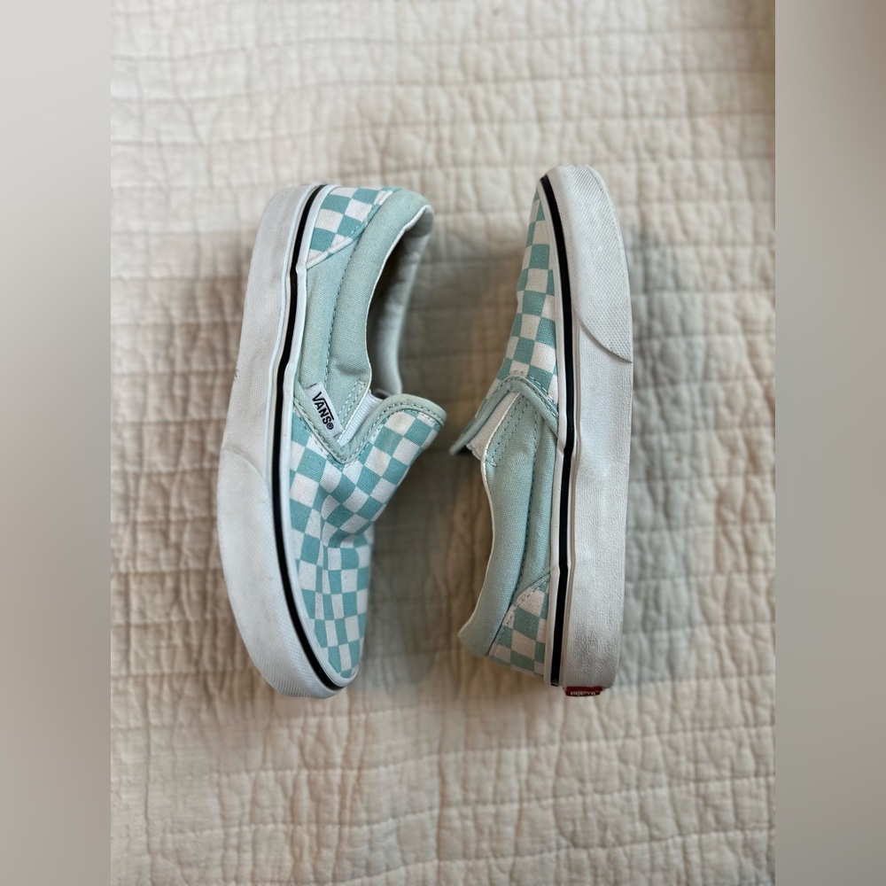 Blue checkered vans 467